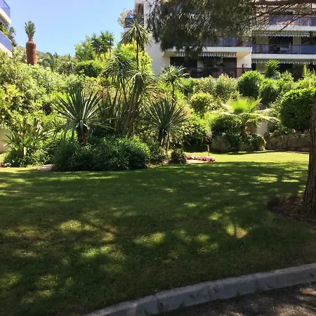 Un Coin De Paradis Κάννες